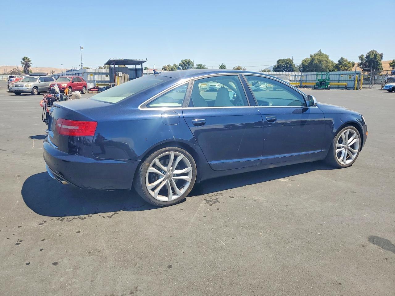 2009 Audi S6 - Фото 3