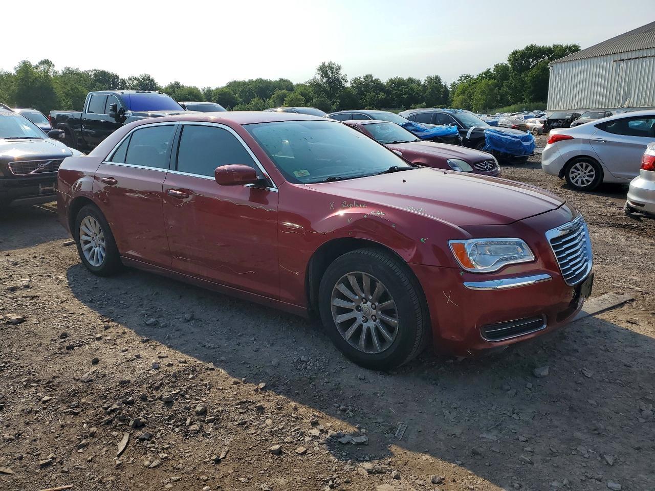 2012 Chrysler 300 - Image 4
