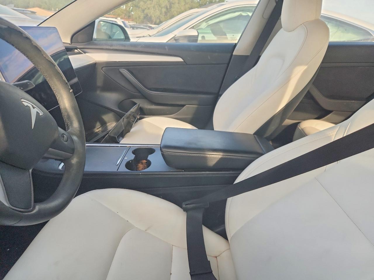 2021 Tesla Model 3 - Фото 7