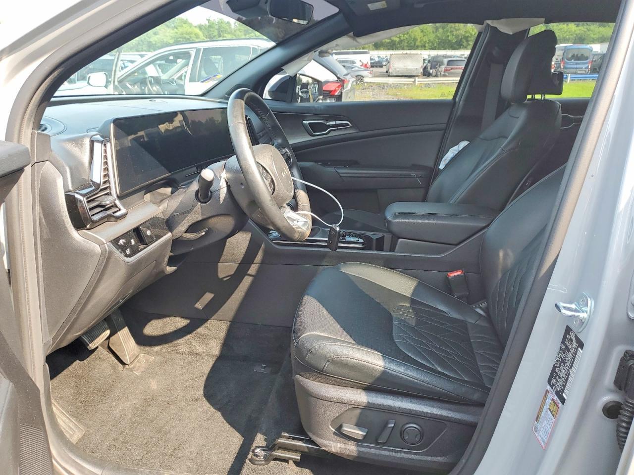 2023 Kia Sportage X Line - Image 7