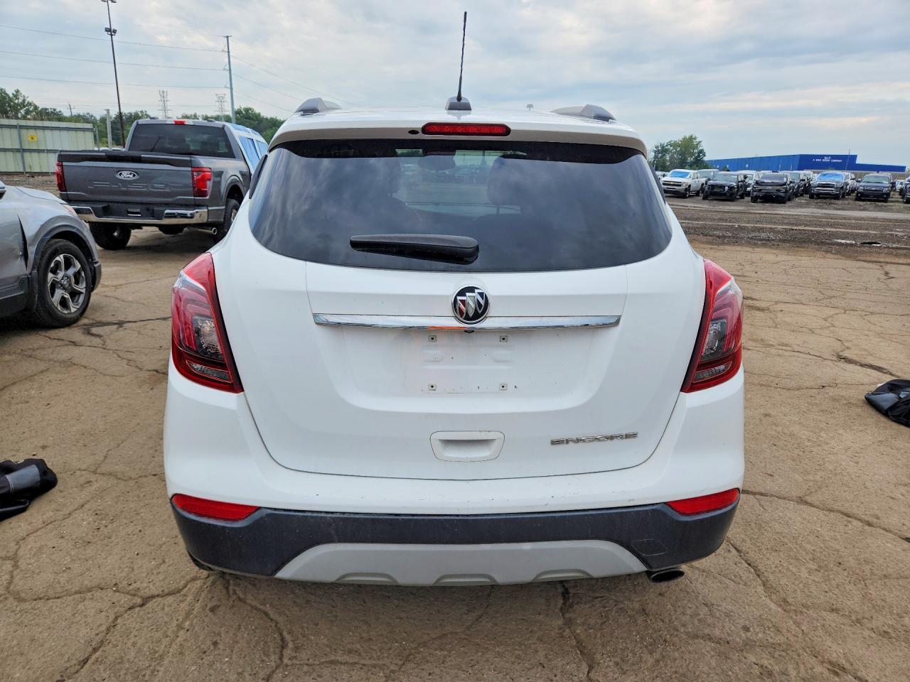 2019 Buick Encore Preferred - Фото 6