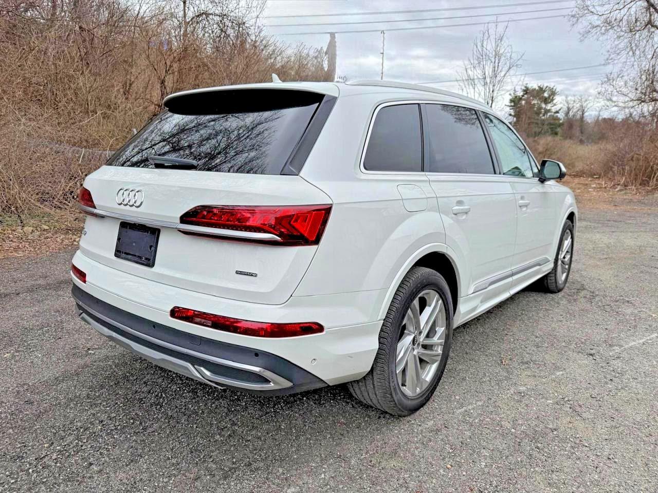 2021 Audi Q7 Premium Plus - Фото 4