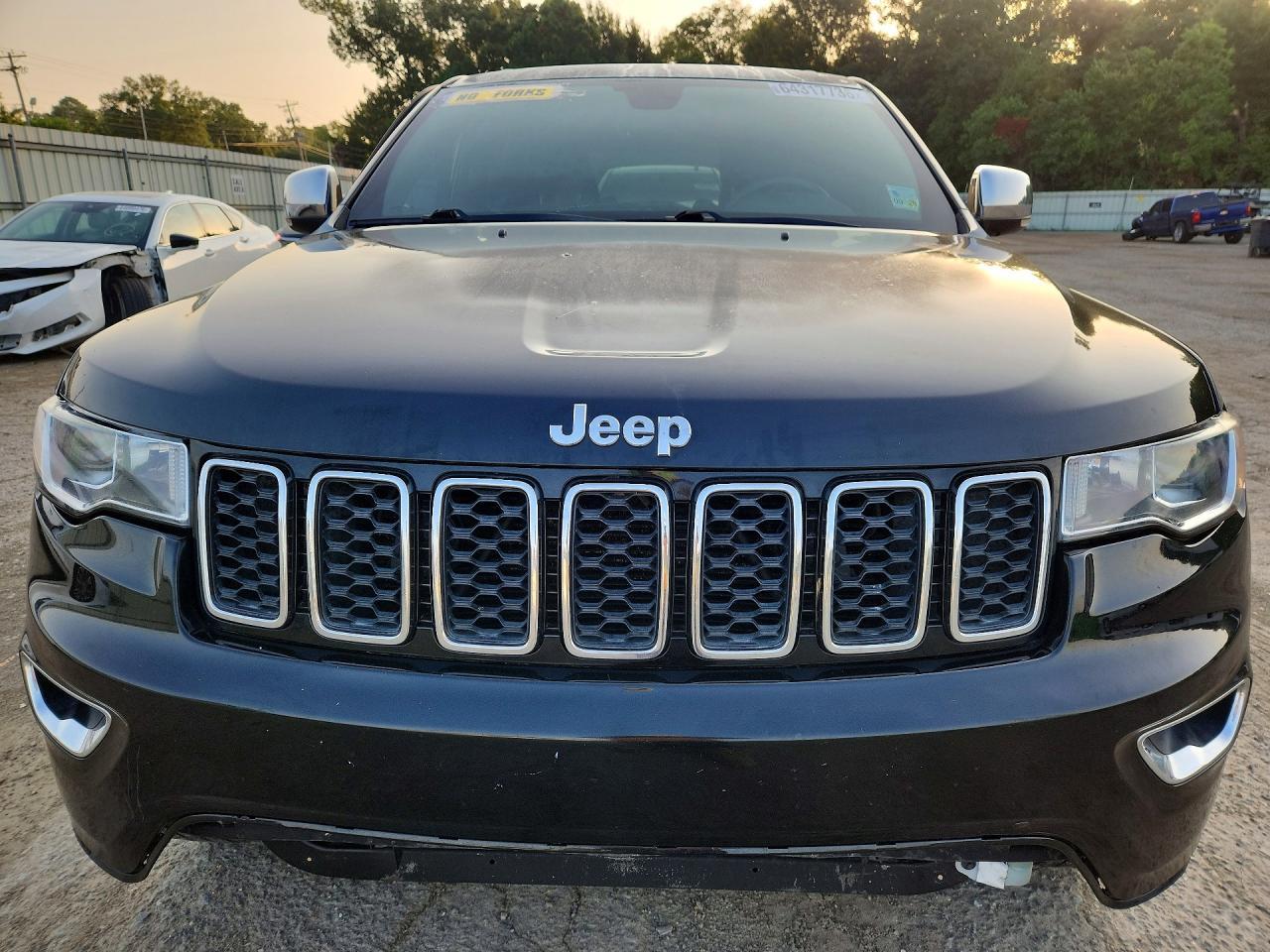 2017 Jeep Grand Cherokee Limited - Image 5