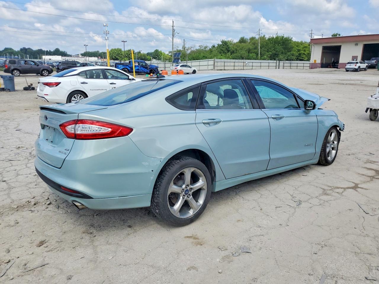 2013 Ford Fusion Se Hybrid - Фото 3