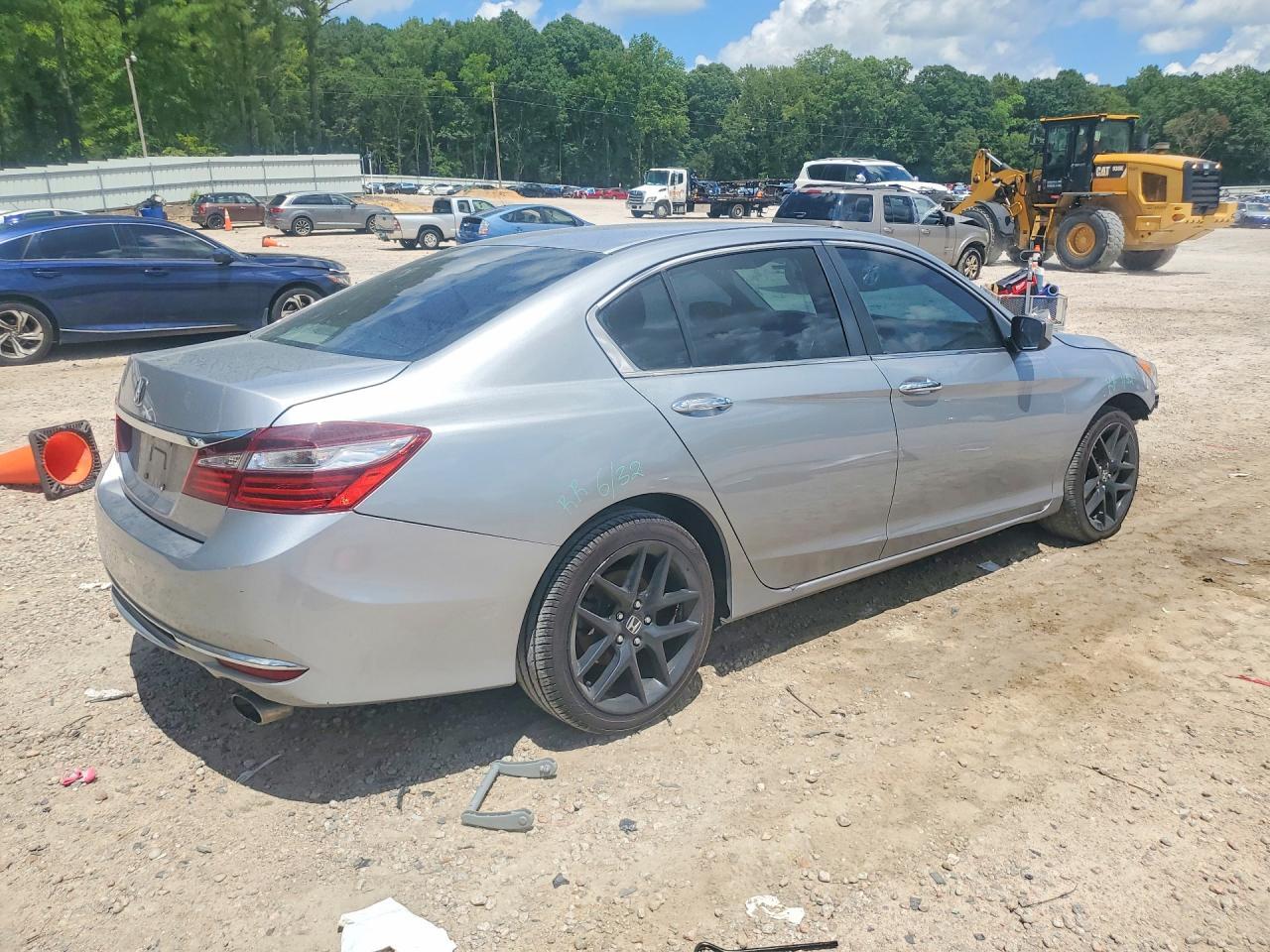 2017 Honda Accord Lx - Фото 3