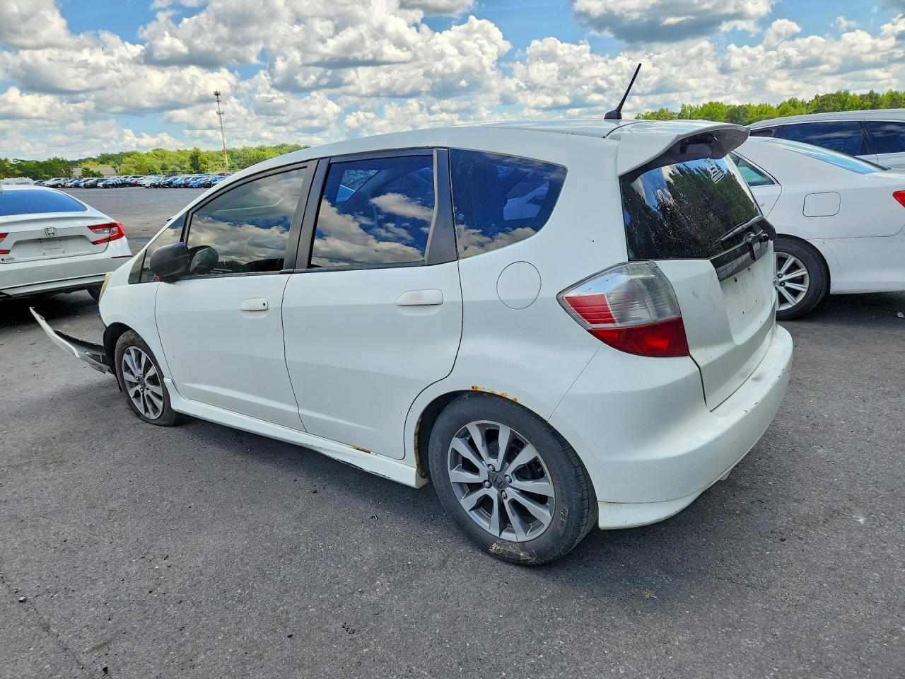 2012 Honda Fit Sport - Фото 2