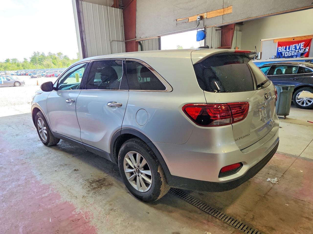 2020 Kia Sorento Lx - Фото 2