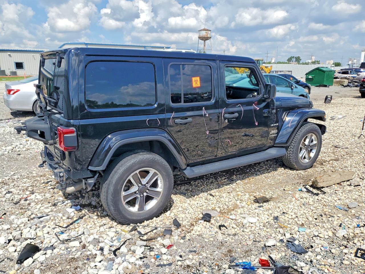 2020 Jeep Wrangler Unlimited Sahara - Image 3