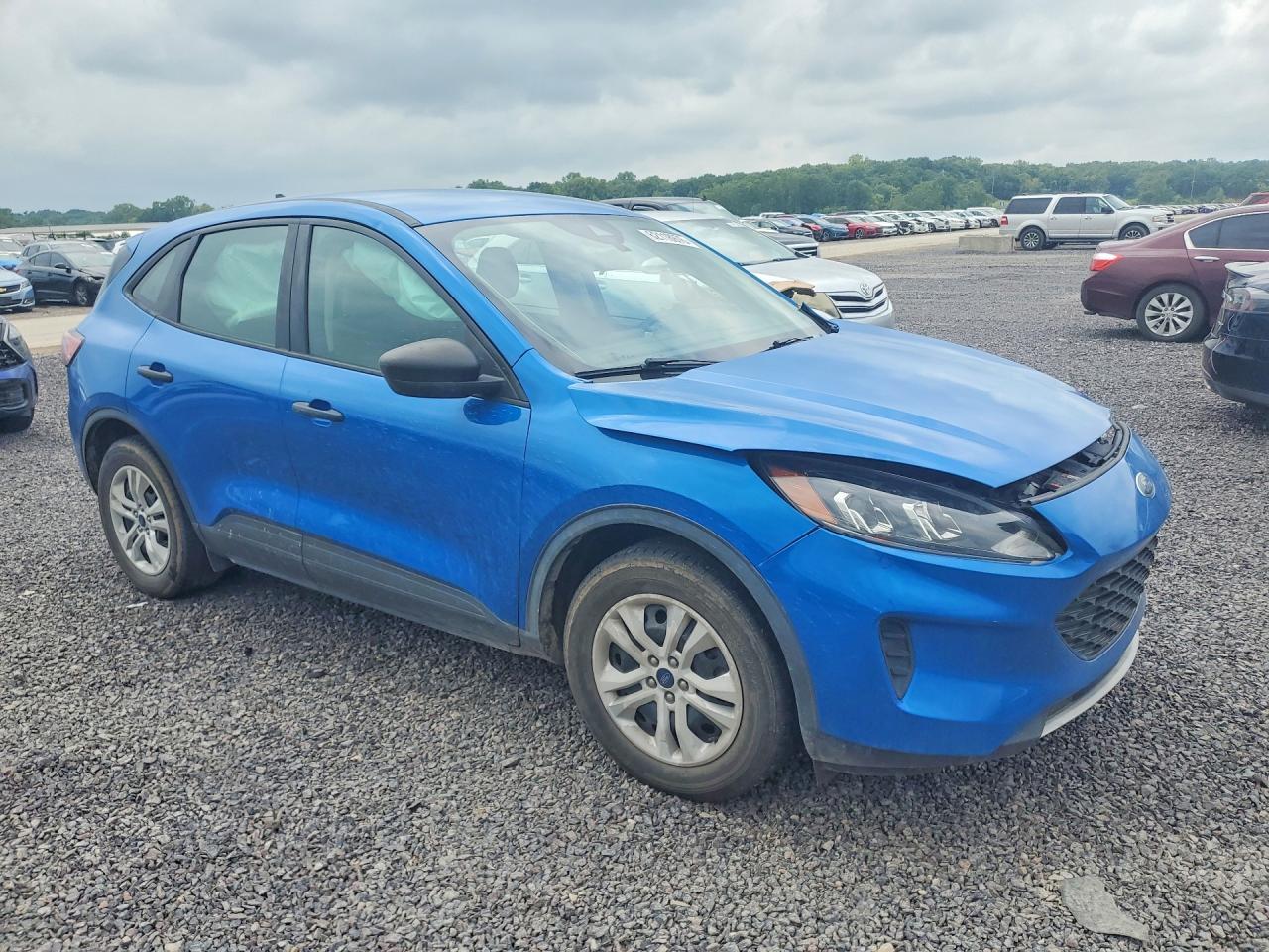 2020 Ford Escape S - Фото 4