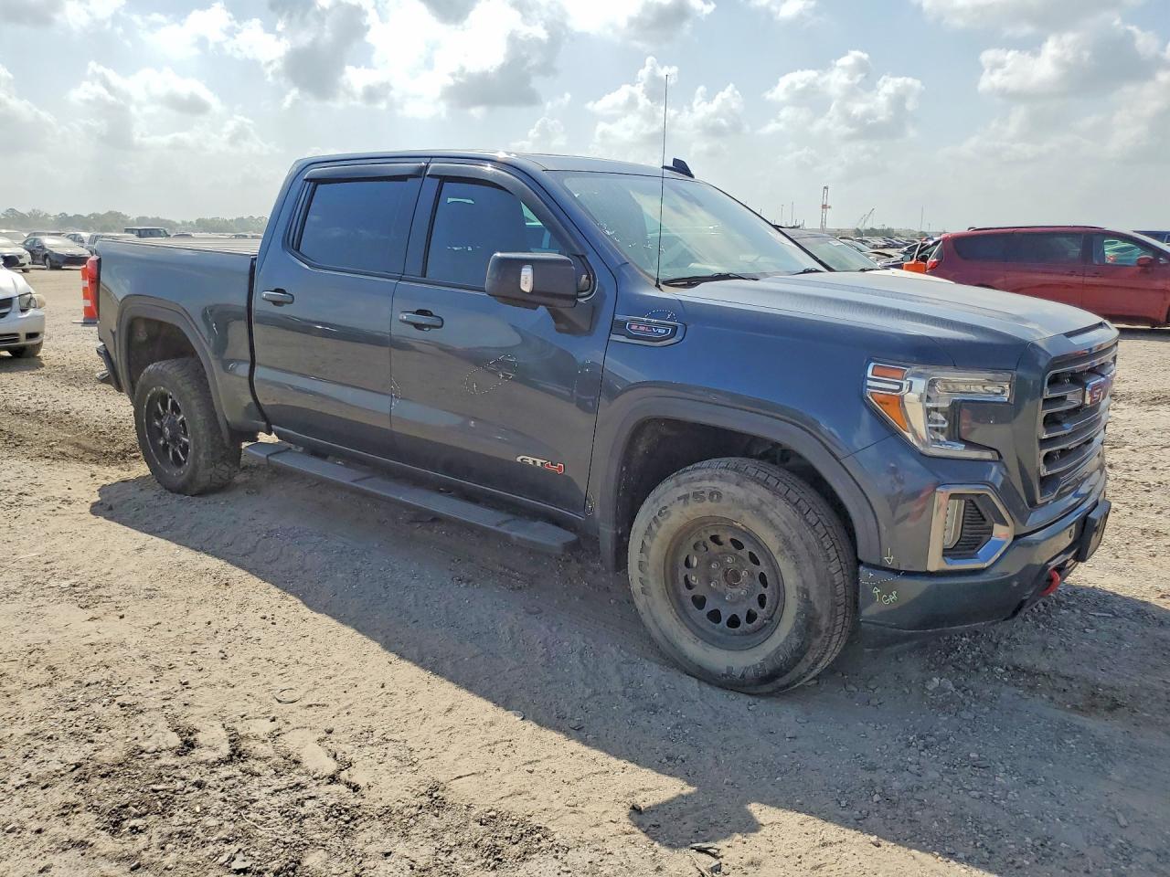 2020 GMC Sierra K1500 At4 - Фото 4