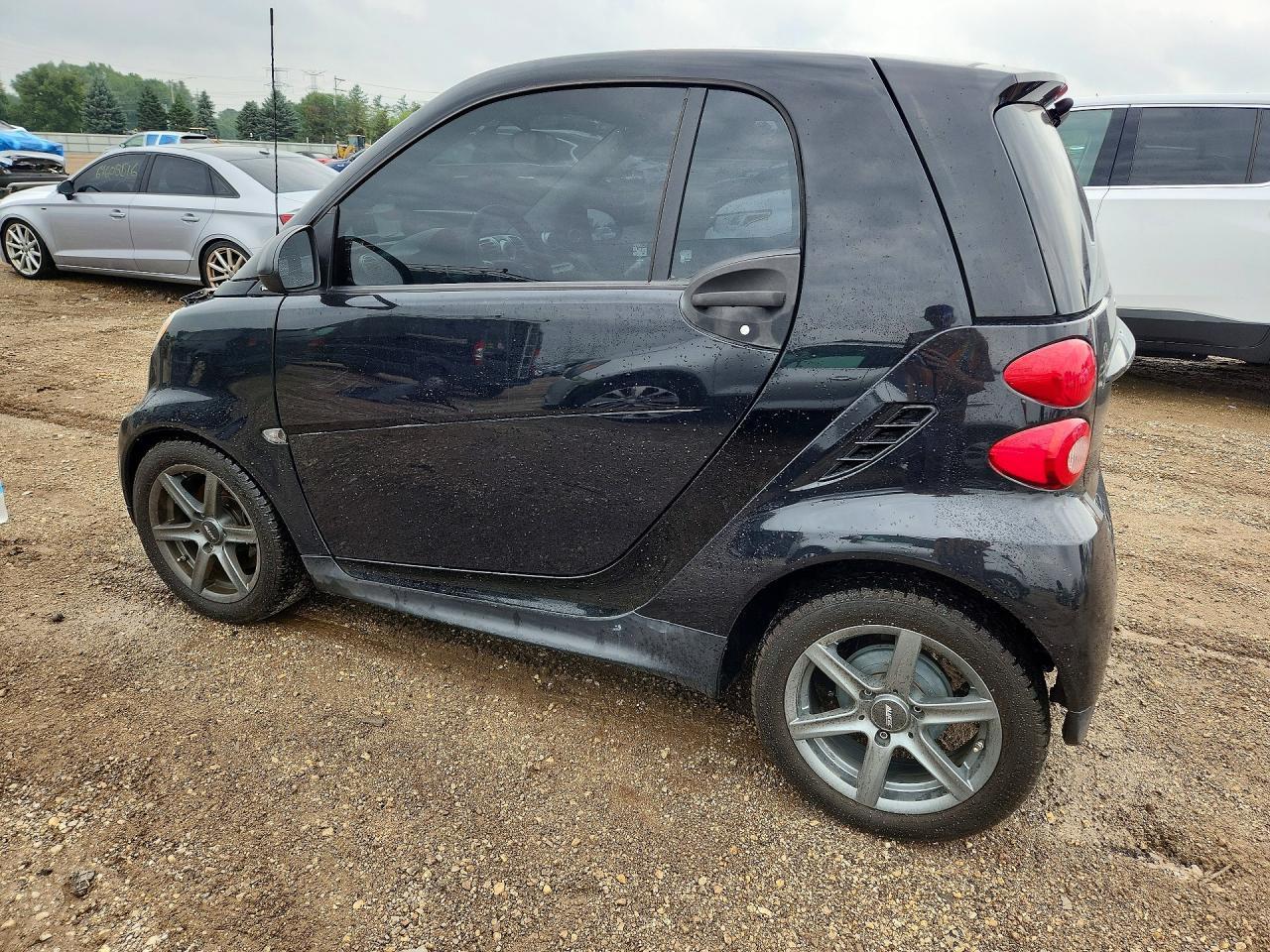 2015 Smart Fortwo Pure - Фото 2