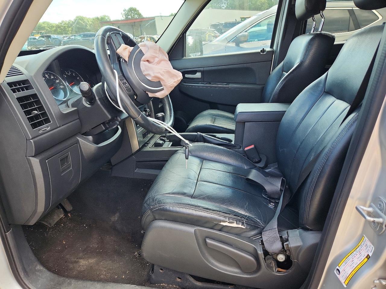2011 Jeep Liberty Sport - Image 7