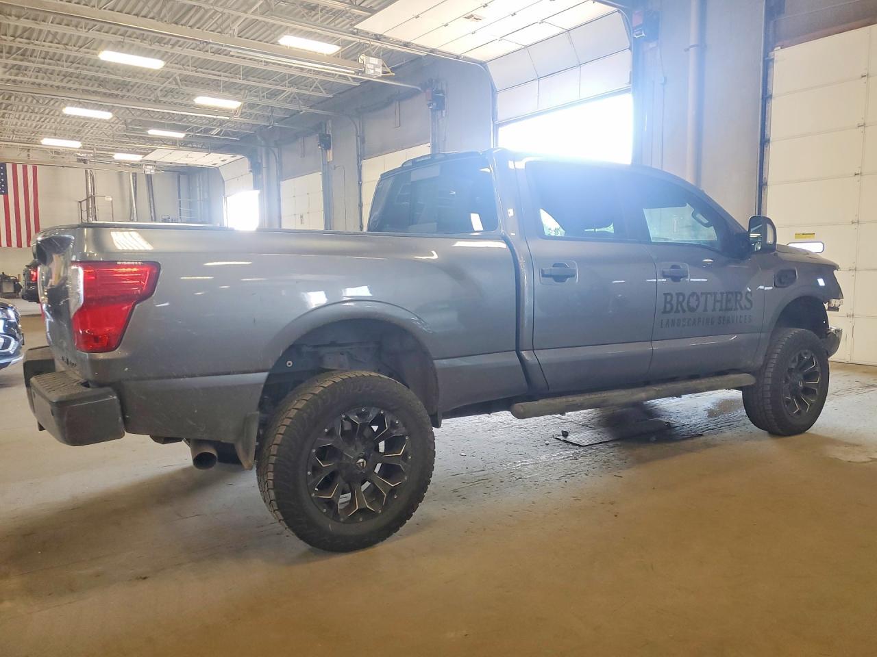 2018 Nissan Titan Xd Sv - Фото 3