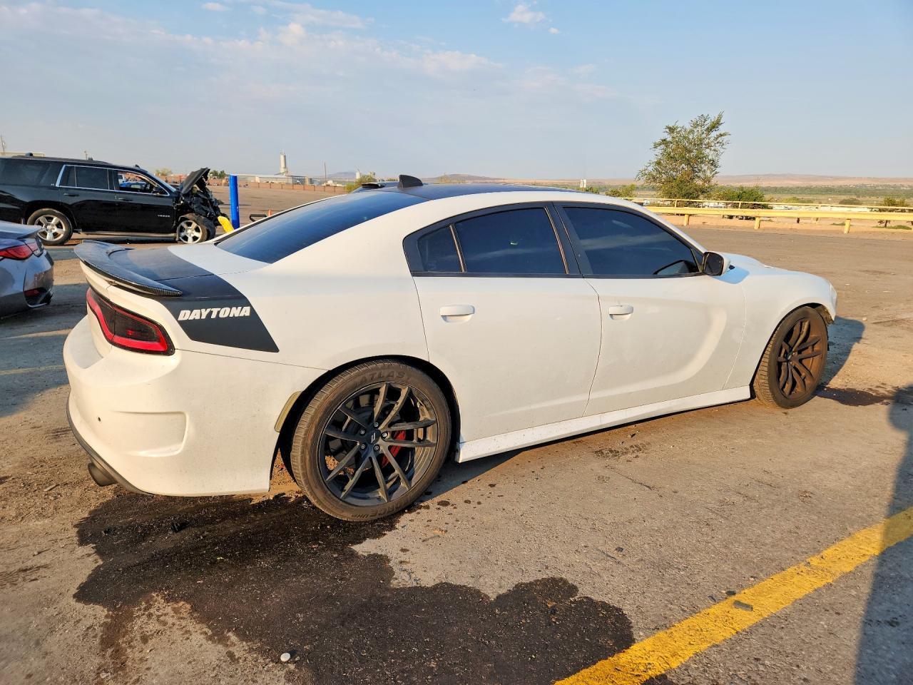 2017 Dodge Charger R/T 392 - Image 3