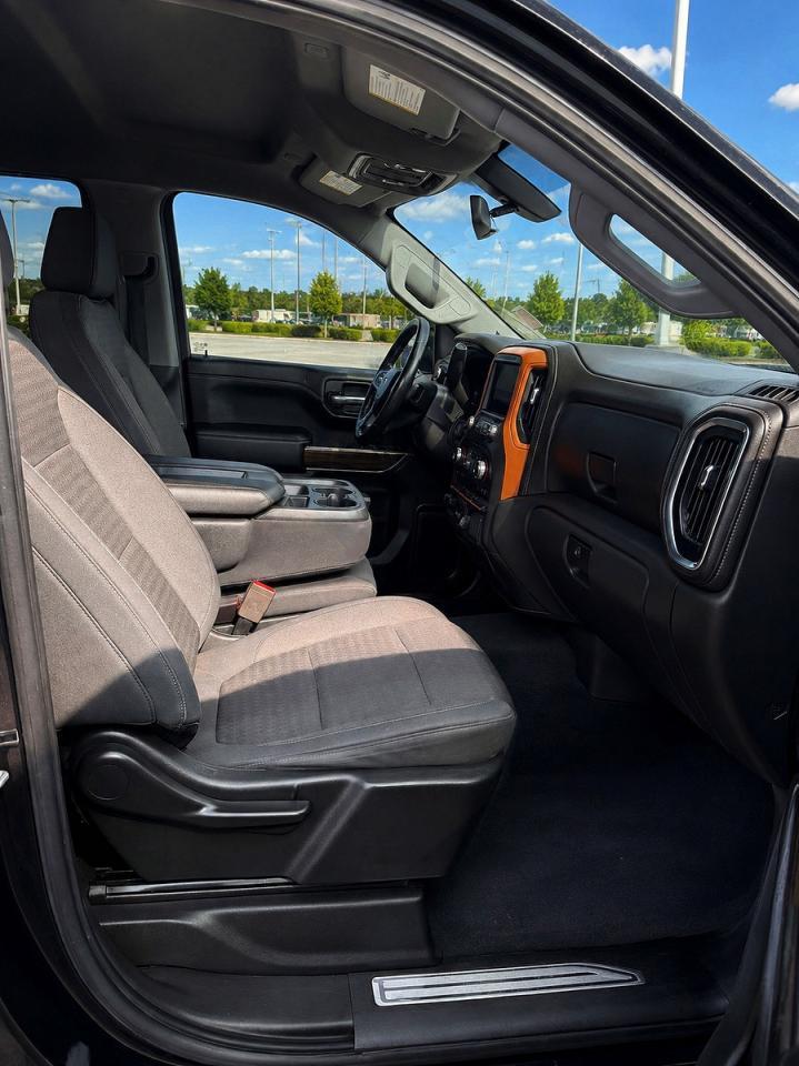 2020 Chevrolet Silverado K1500 Rst - Фото 5