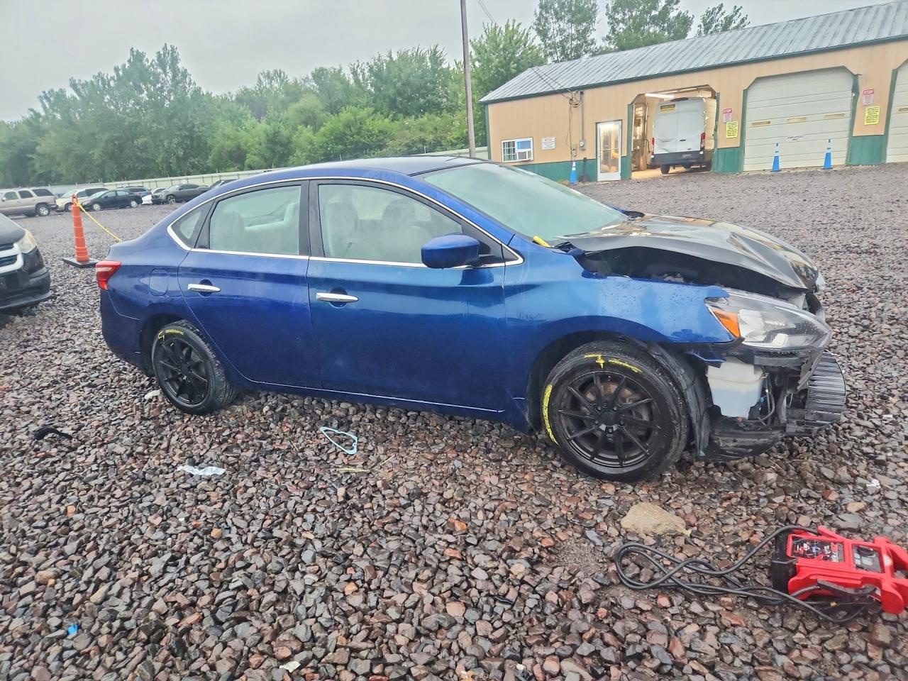 2016 Nissan Sentra S - Фото 4