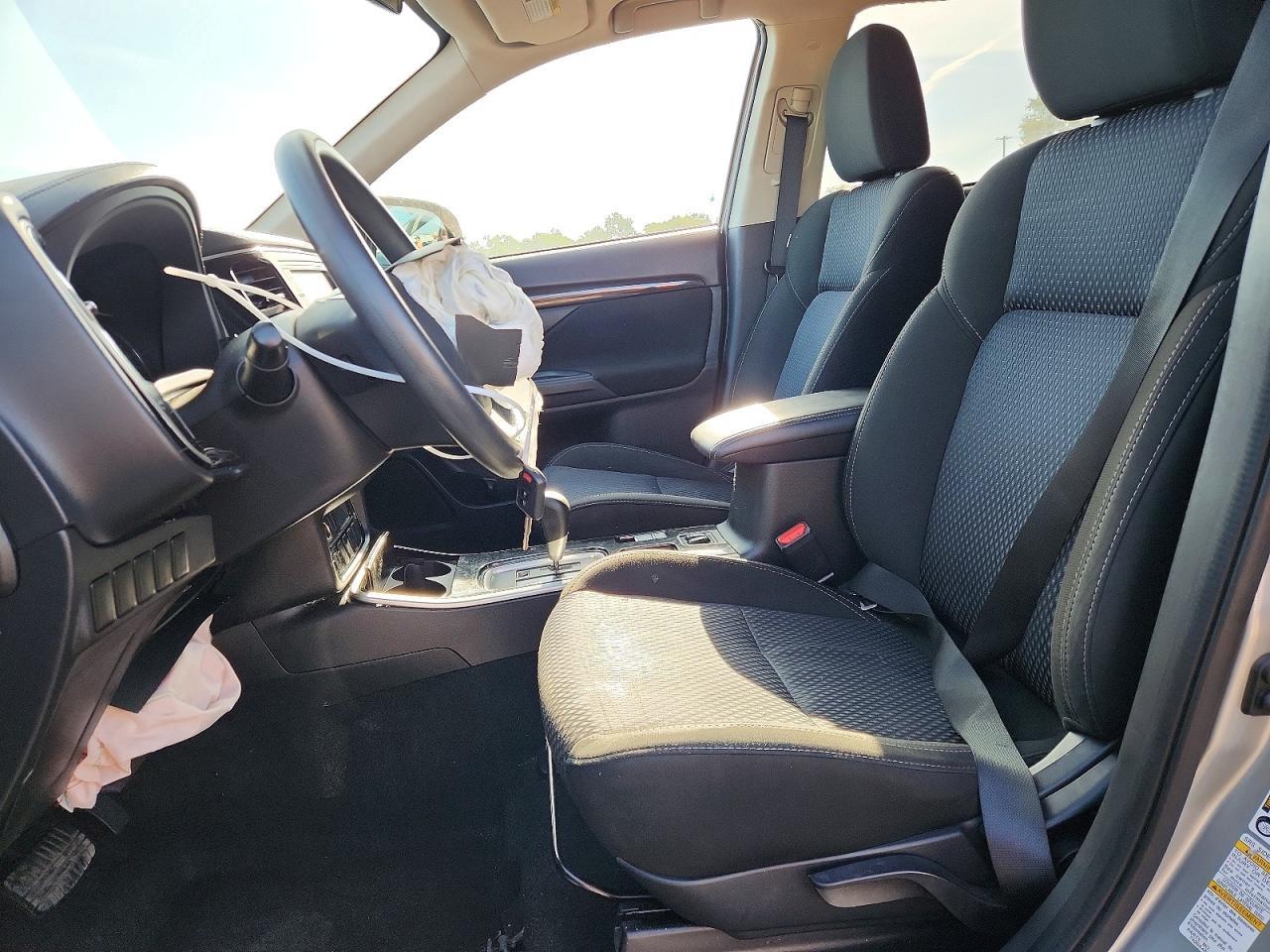 2019 Mitsubishi Outlander Es - Фото 7
