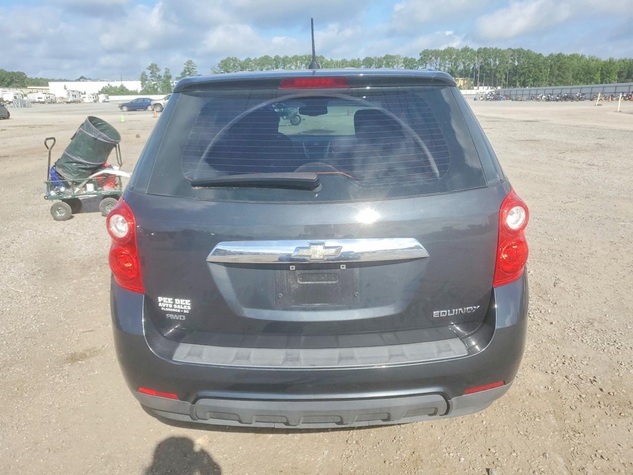 2014 Chevrolet Equinox Ls - Image 6