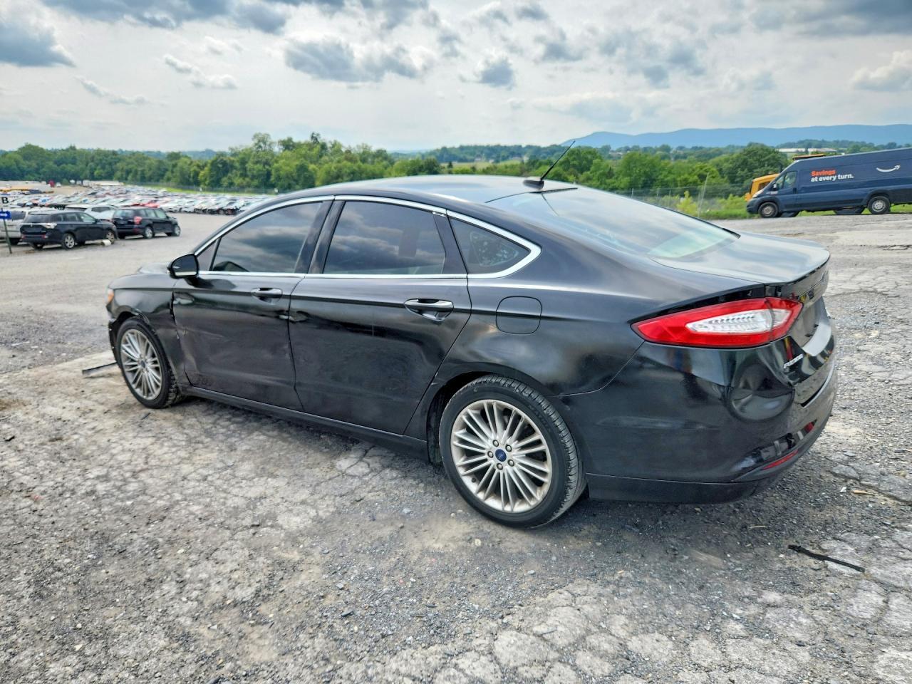 2016 Ford Fusion Se - Фото 2