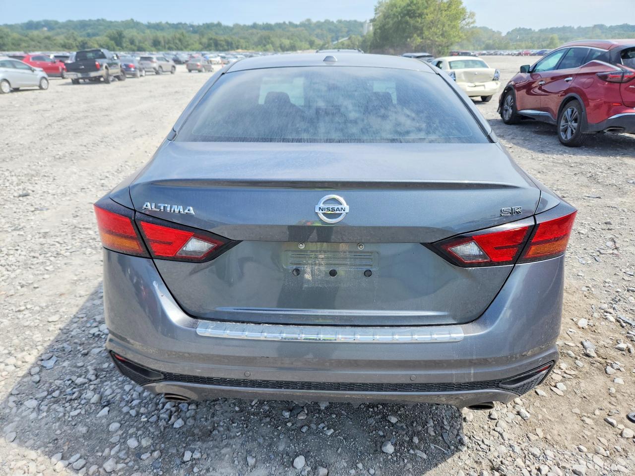 2020 Nissan Altima Sr - Image 6