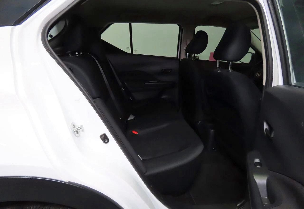 2024 Nissan Kicks S - Image 6