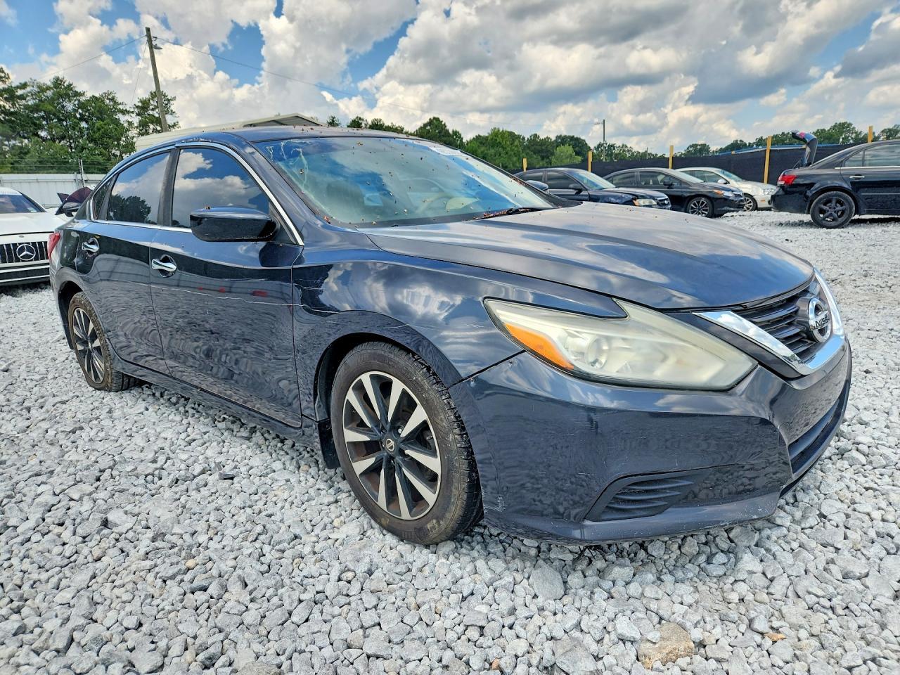 2016 Nissan Altima 2.5 S - Image 4