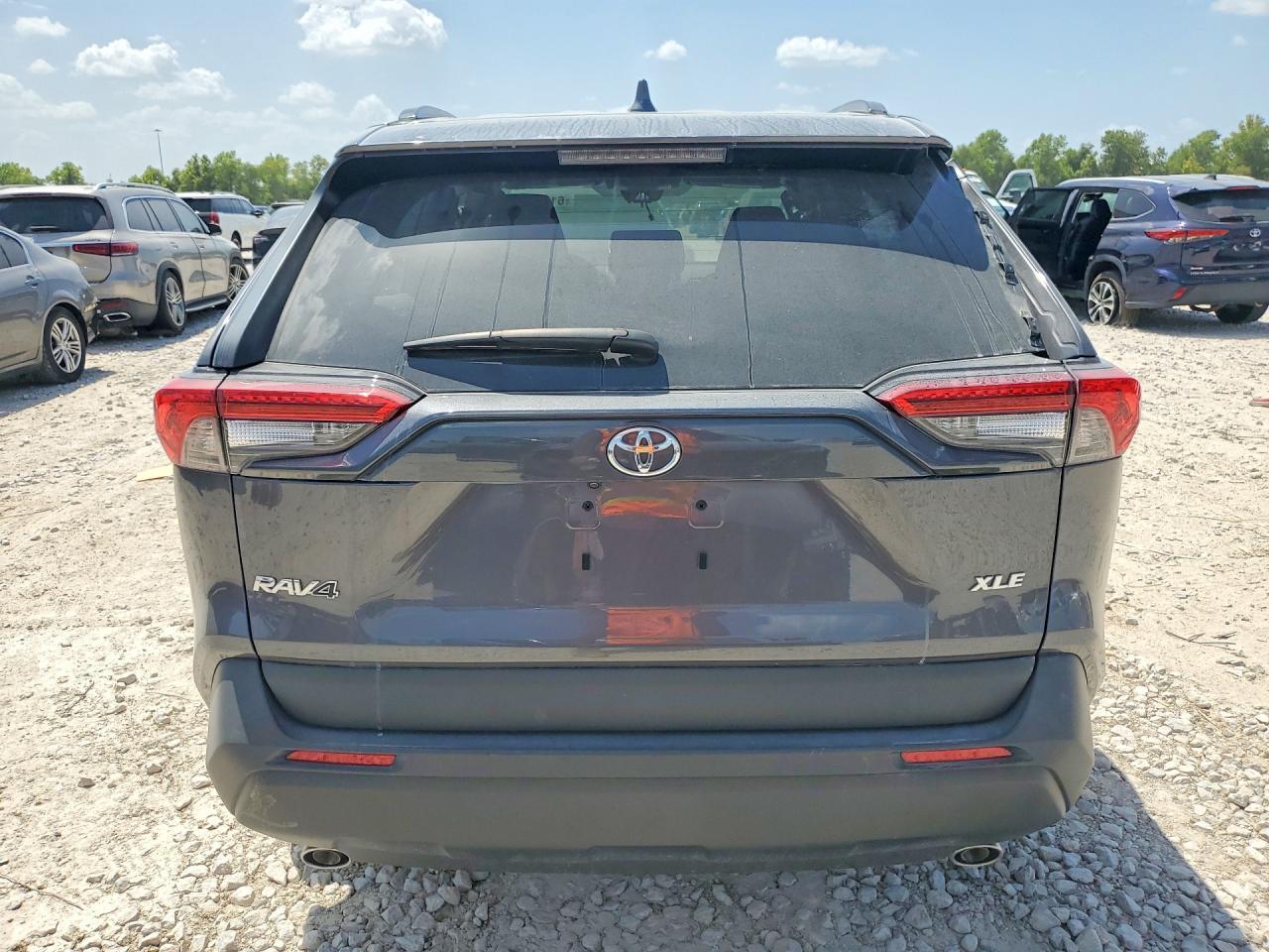 2025 Toyota Rav4 Xle - Фото 6