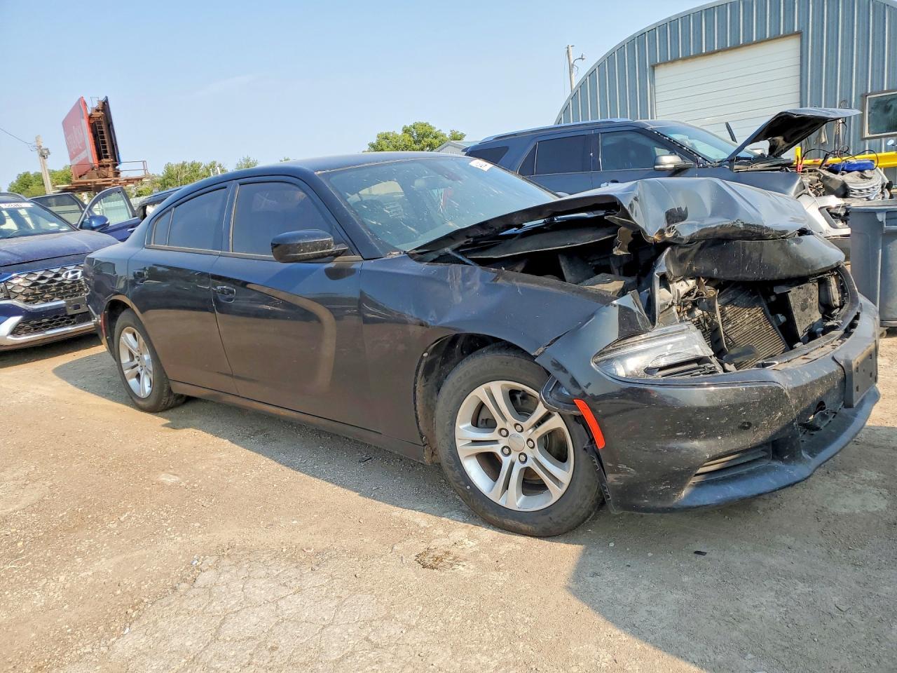 2020 Dodge Charger Sxt - Image 4