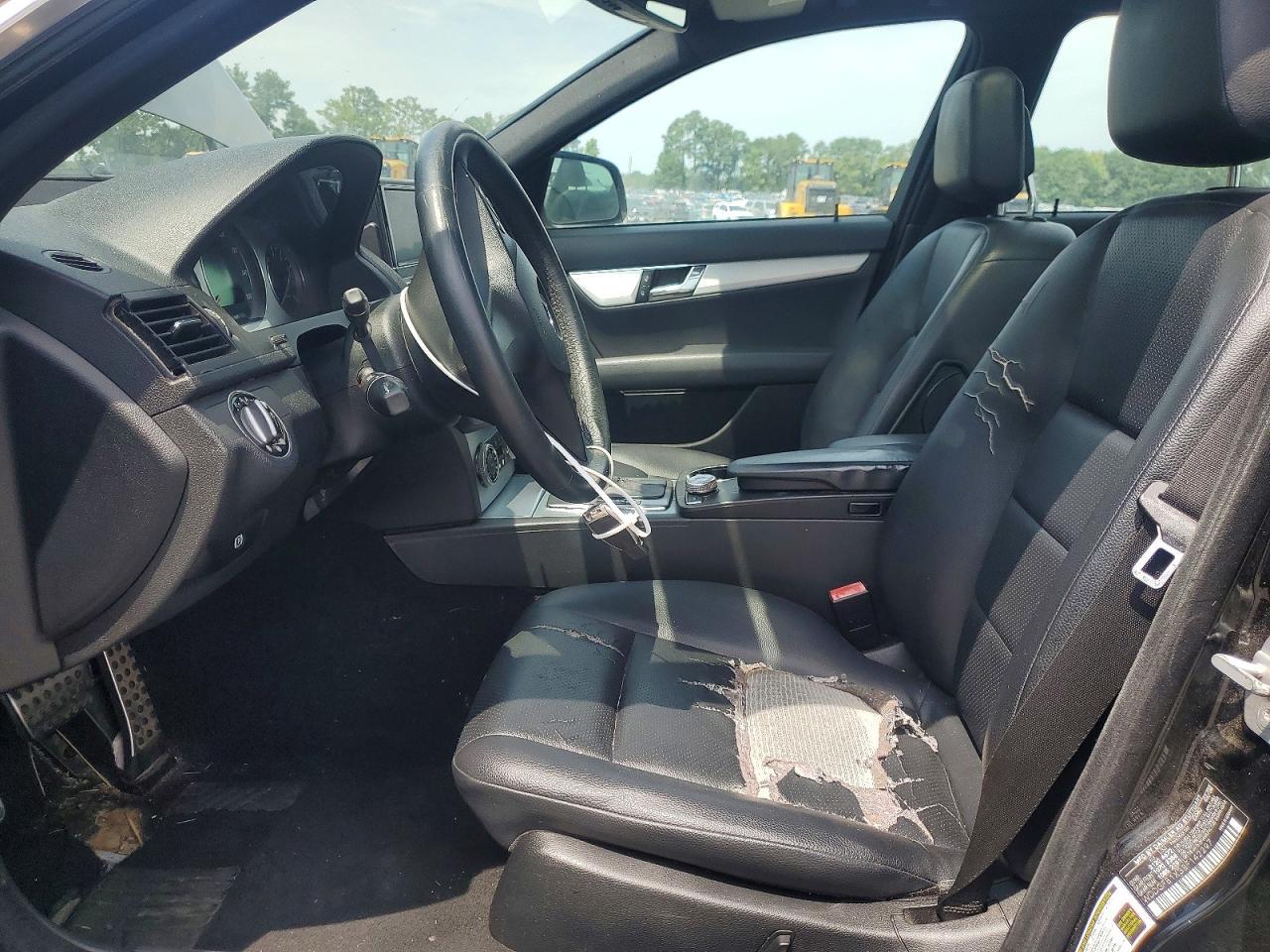 2008 Mercedes-Benz C 300 4Matic - Image 7