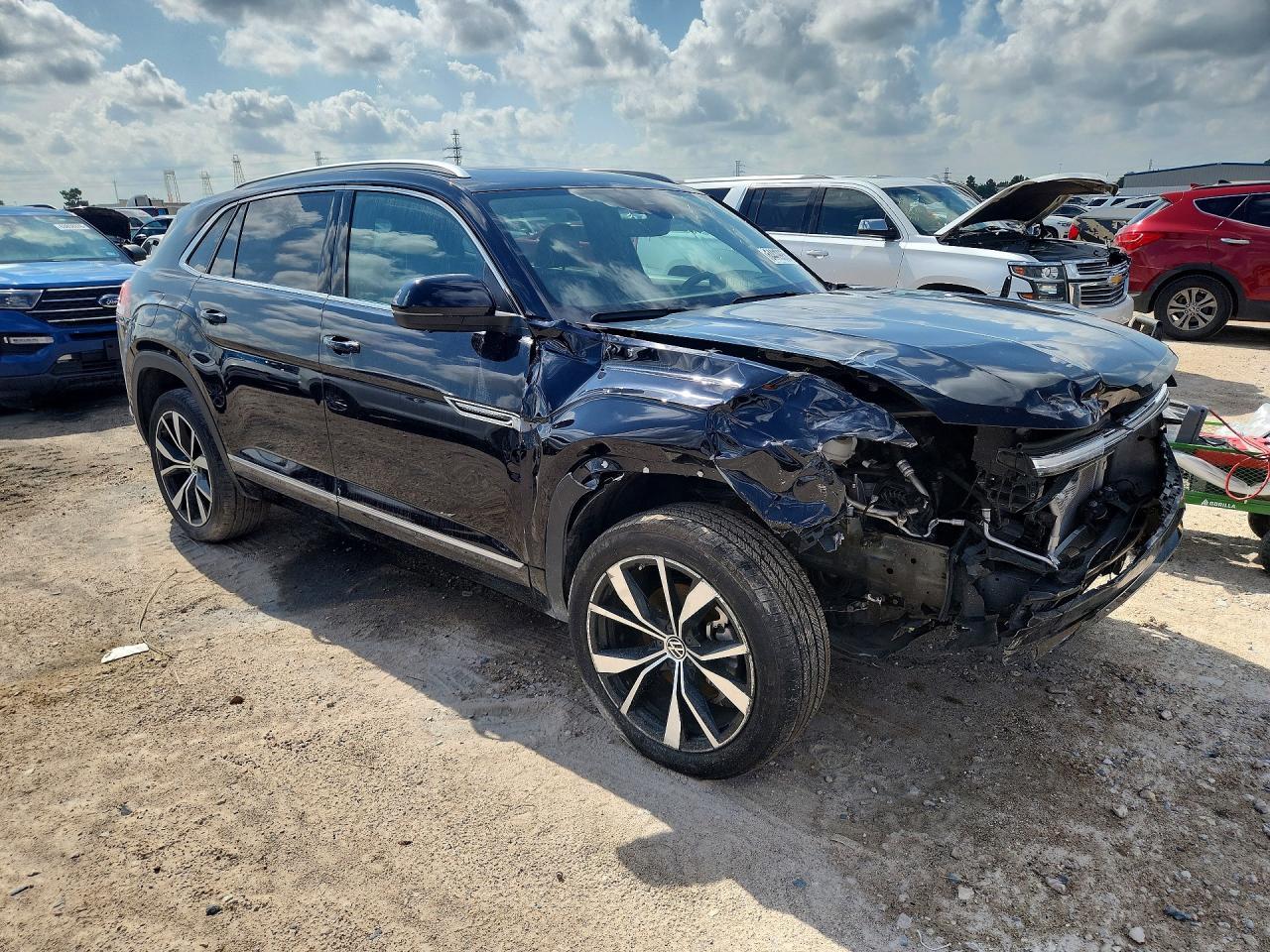 2024 Volkswagen Atlas Cross Sport Sel Premium R-Line - Фото 4