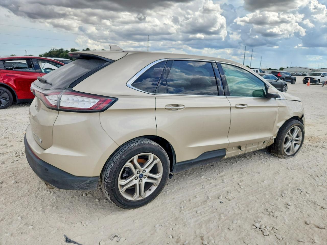 2017 Ford Edge Titanium - Фото 3