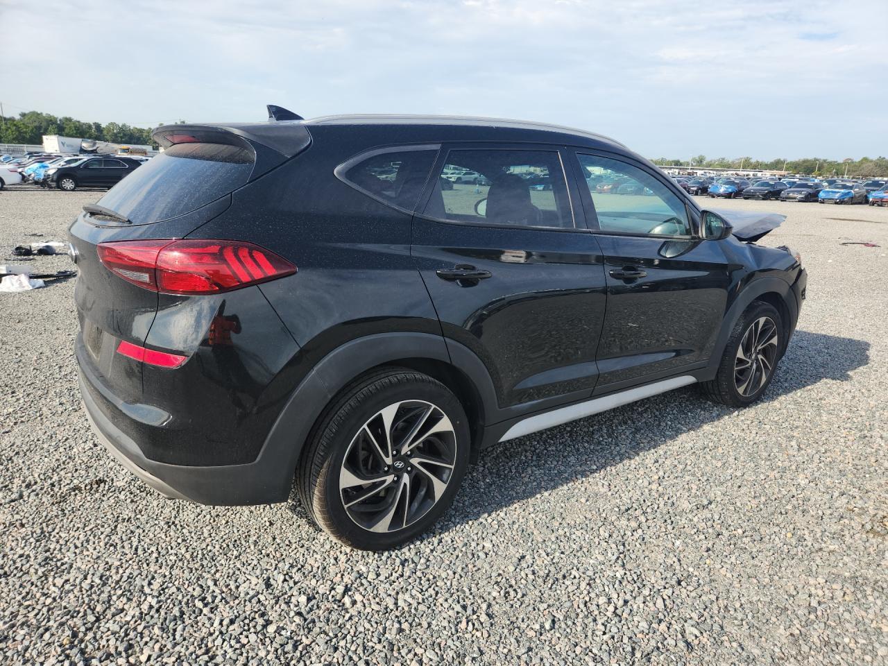 2020 Hyundai Tucson Sport - Фото 3