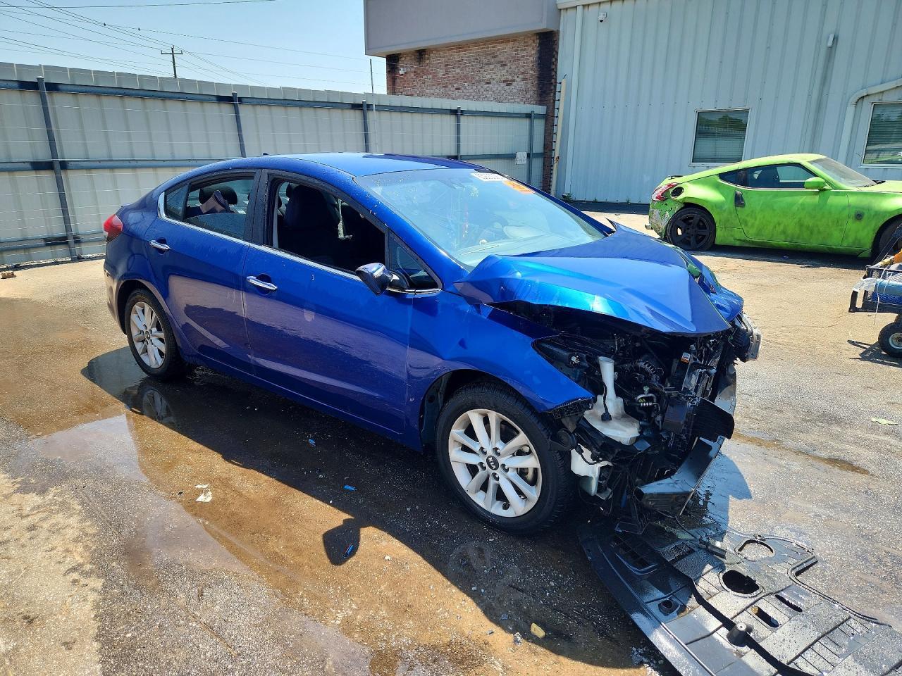 2017 Kia Forte S - Фото 4