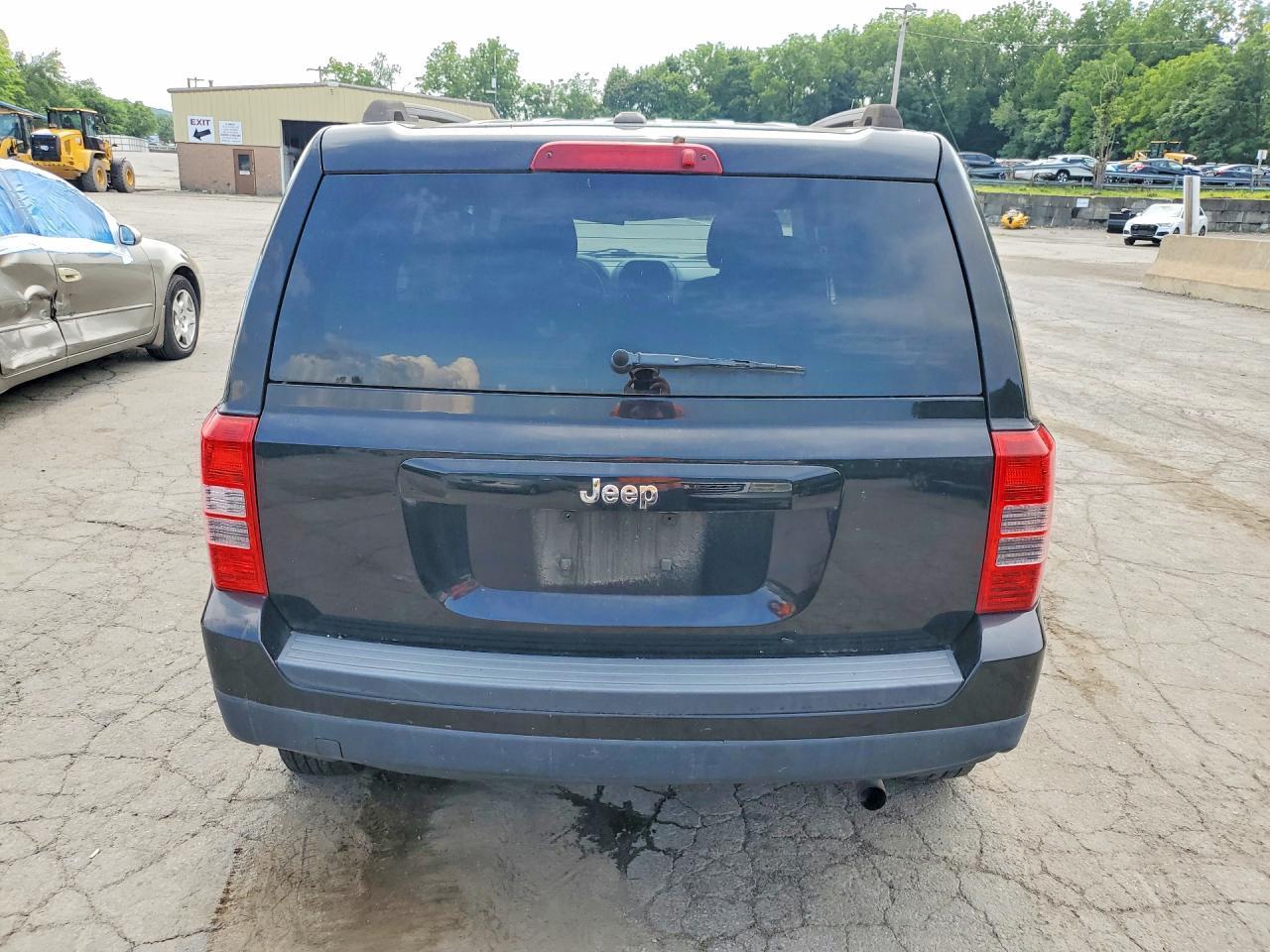 2016 Jeep Patriot Sport - Фото 6