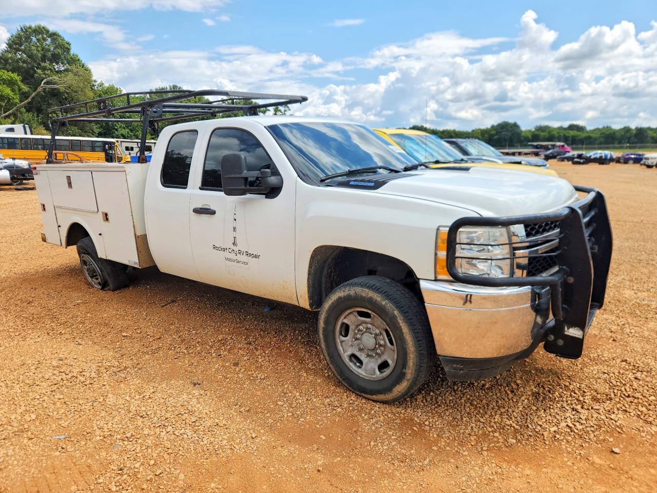 2012 Chevrolet Silverado K2500 Heavy Duty - Image 4