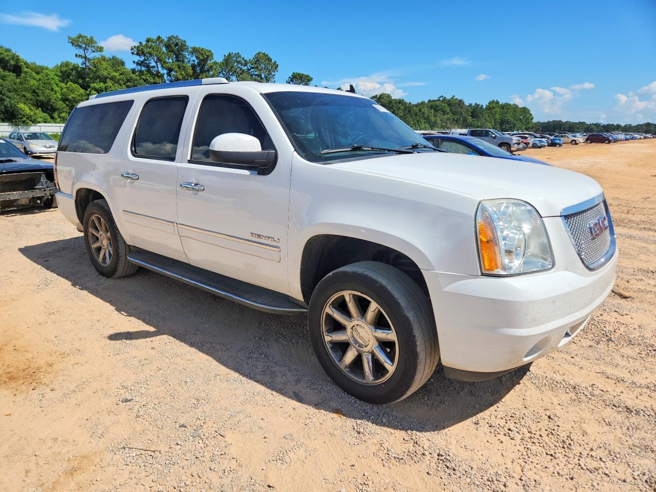 2013 GMC Yukon Xl Denali - Image 4