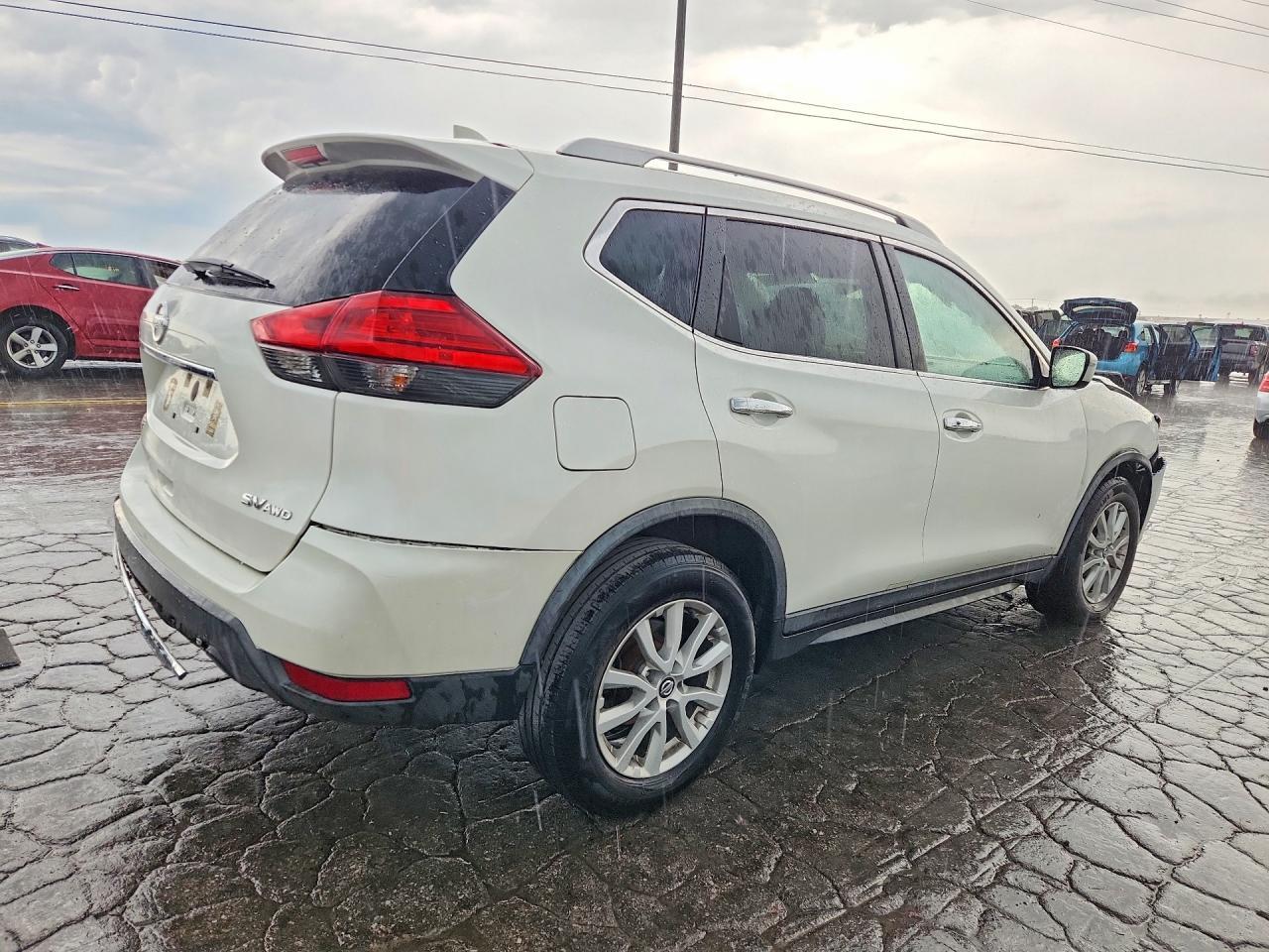 2017 Nissan Rogue Sv - Фото 3