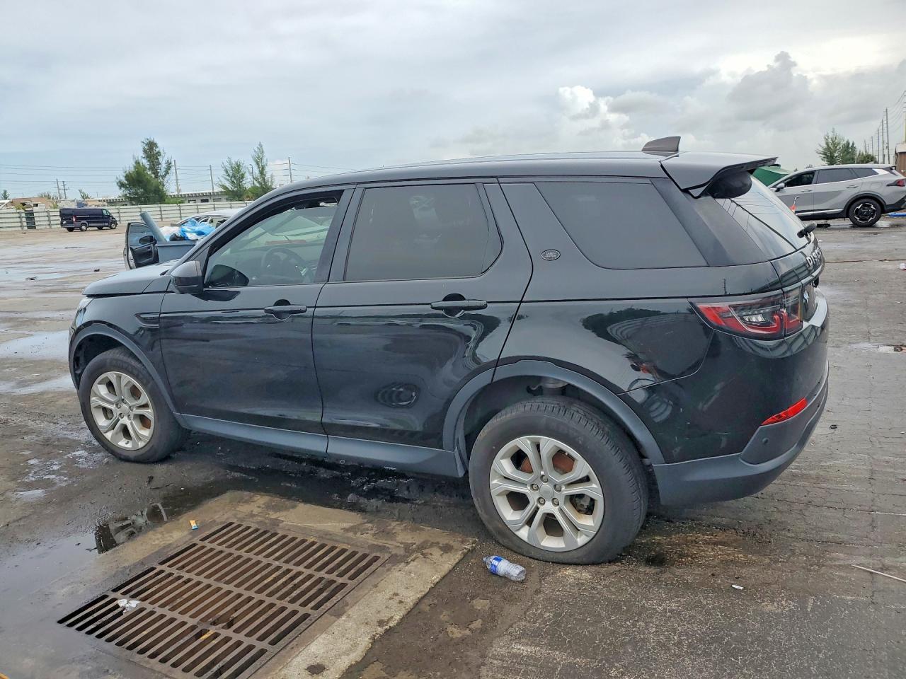 2020 Land Rover Discovery Sport - Фото 2