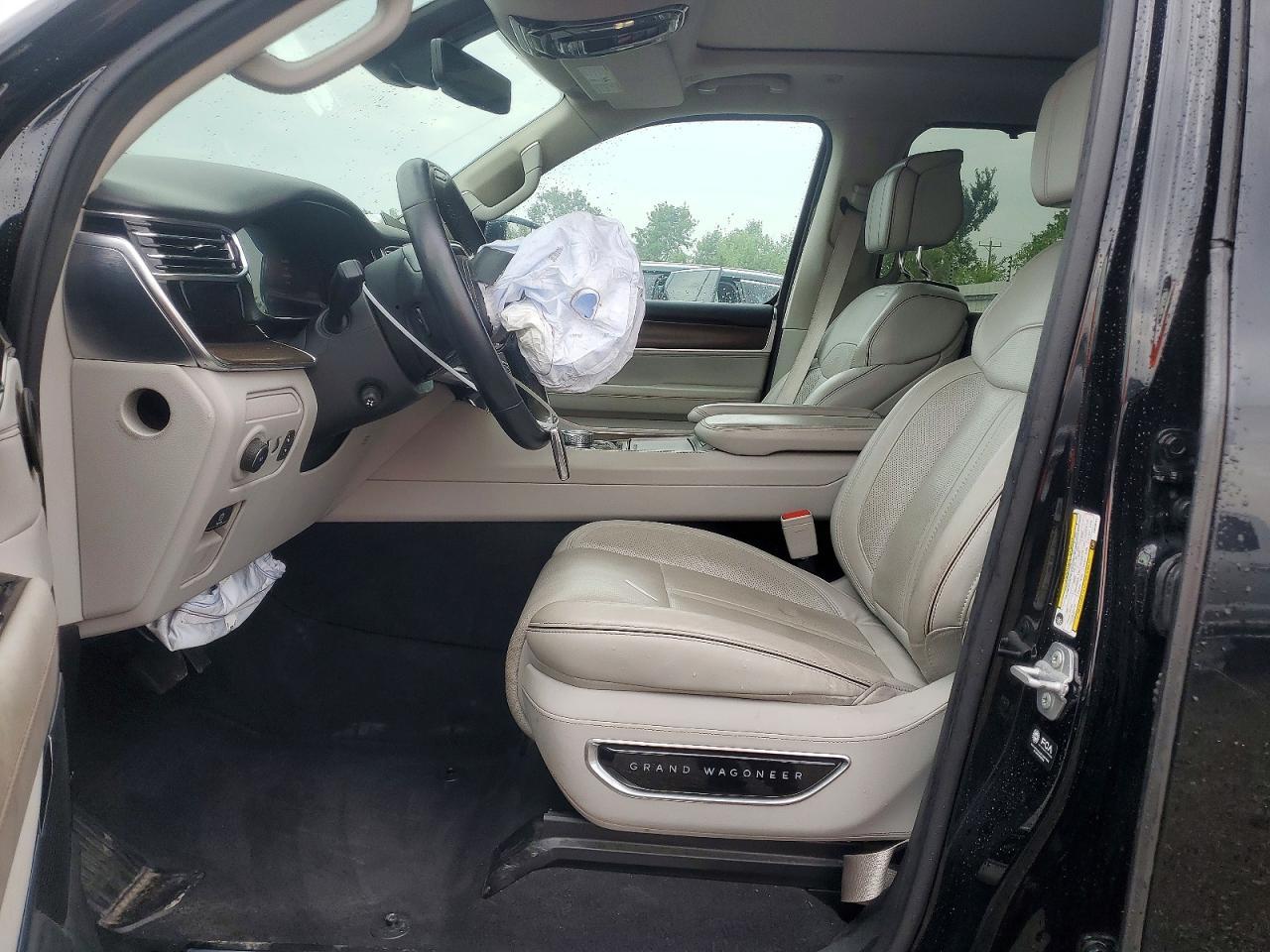 2023 Jeep Grand Wagoneer Series Ii - Image 7