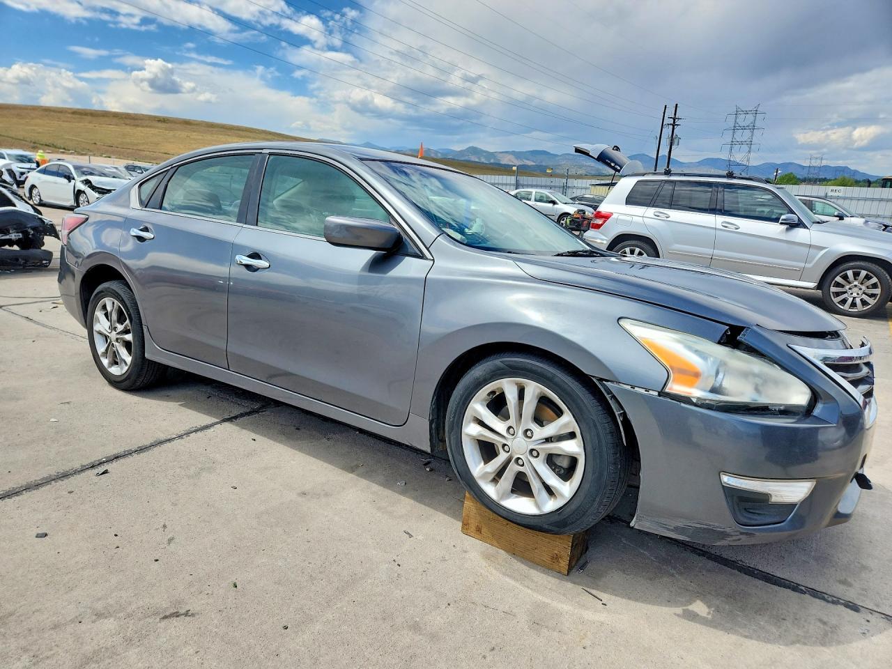 2014 Nissan Altima 2.5 S - Image 4