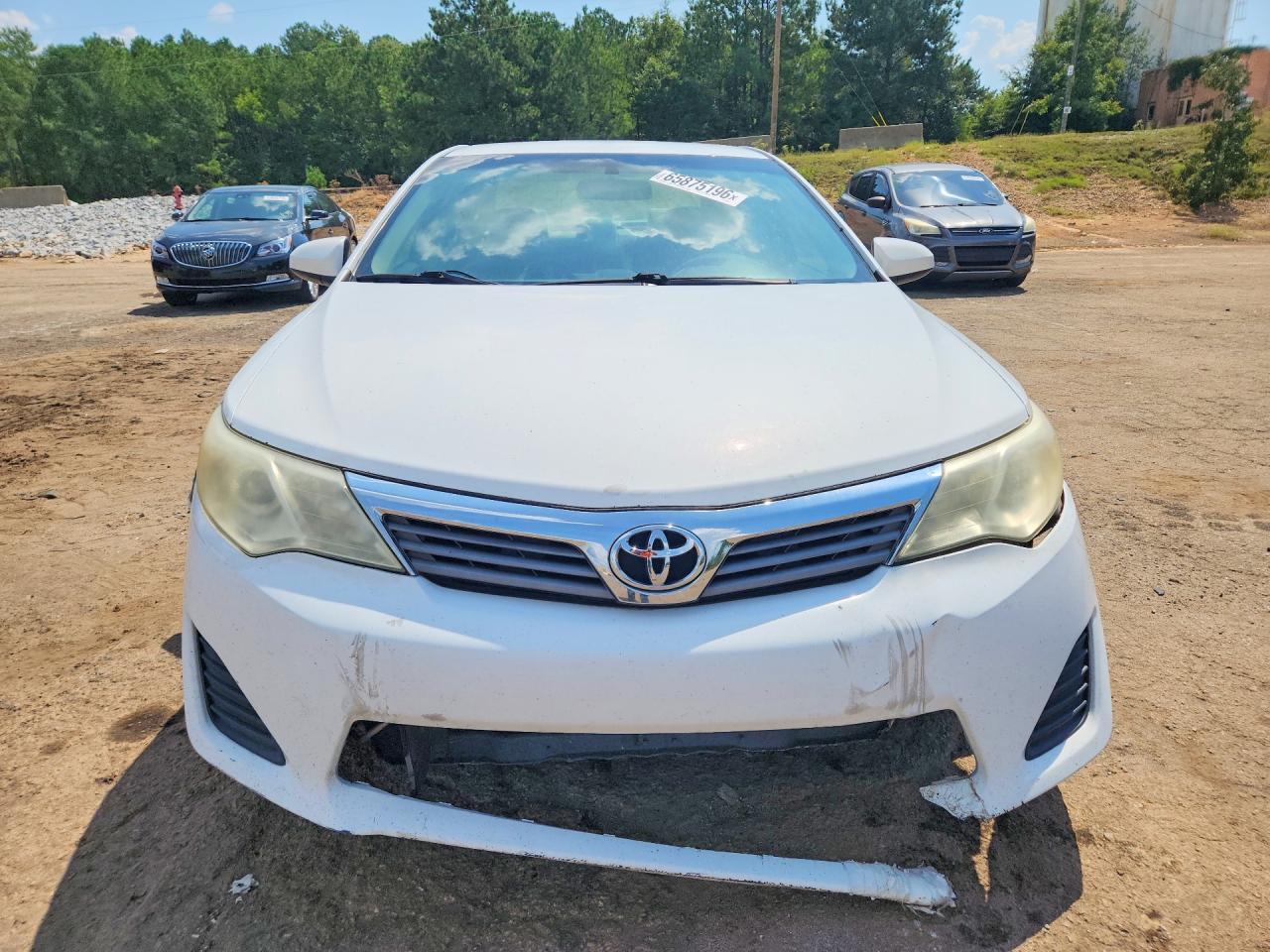 2012 Toyota Camry L - Фото 5