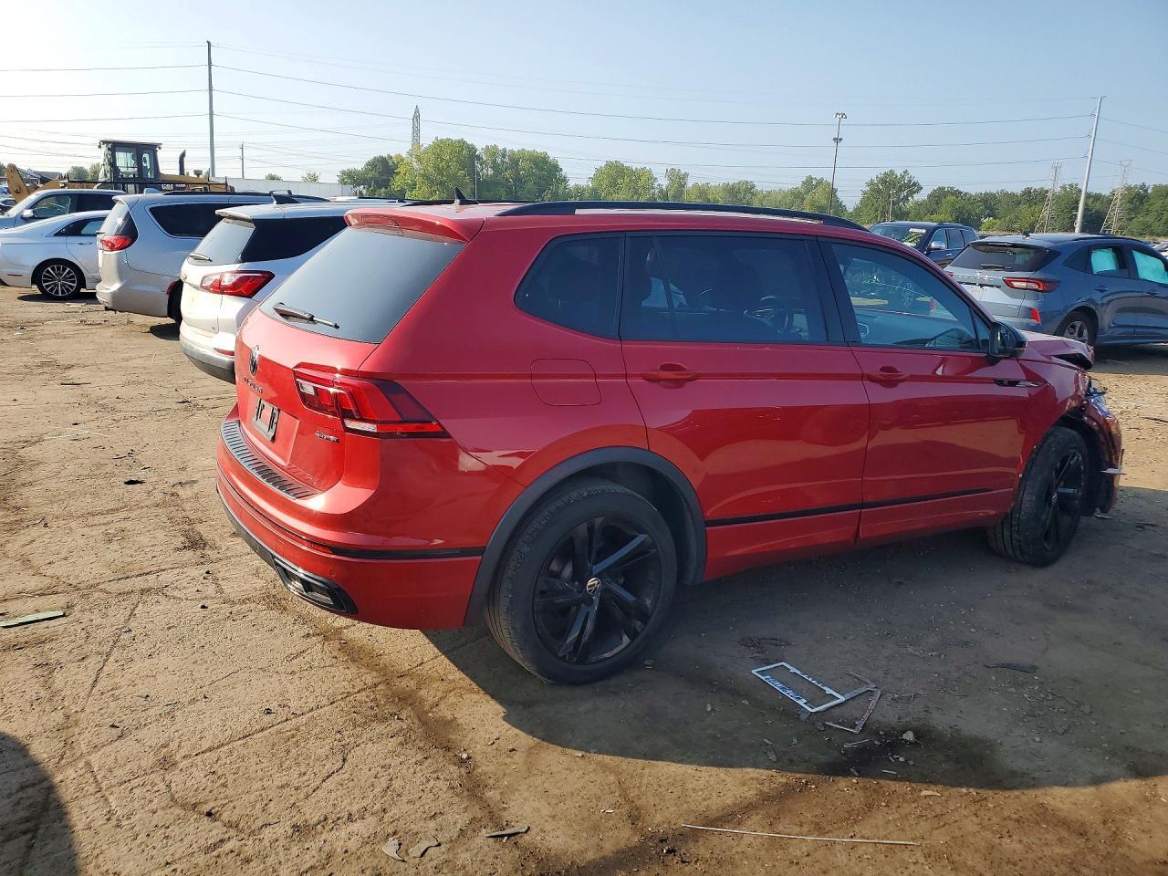 2024 Volkswagen Tiguan Se R-Line Black - Фото 3