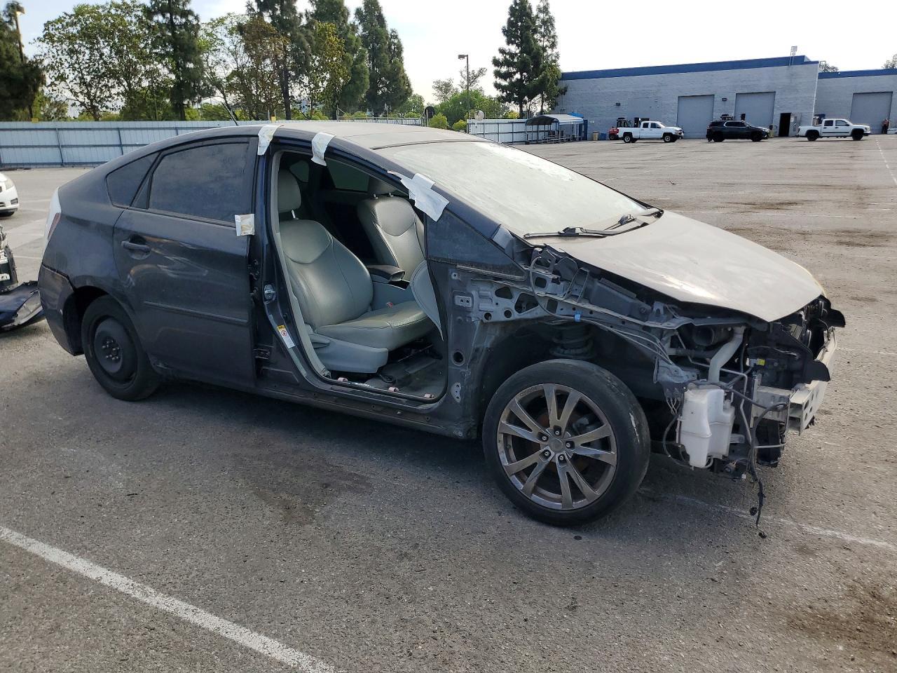 2010 Toyota Prius Iv - Фото 4