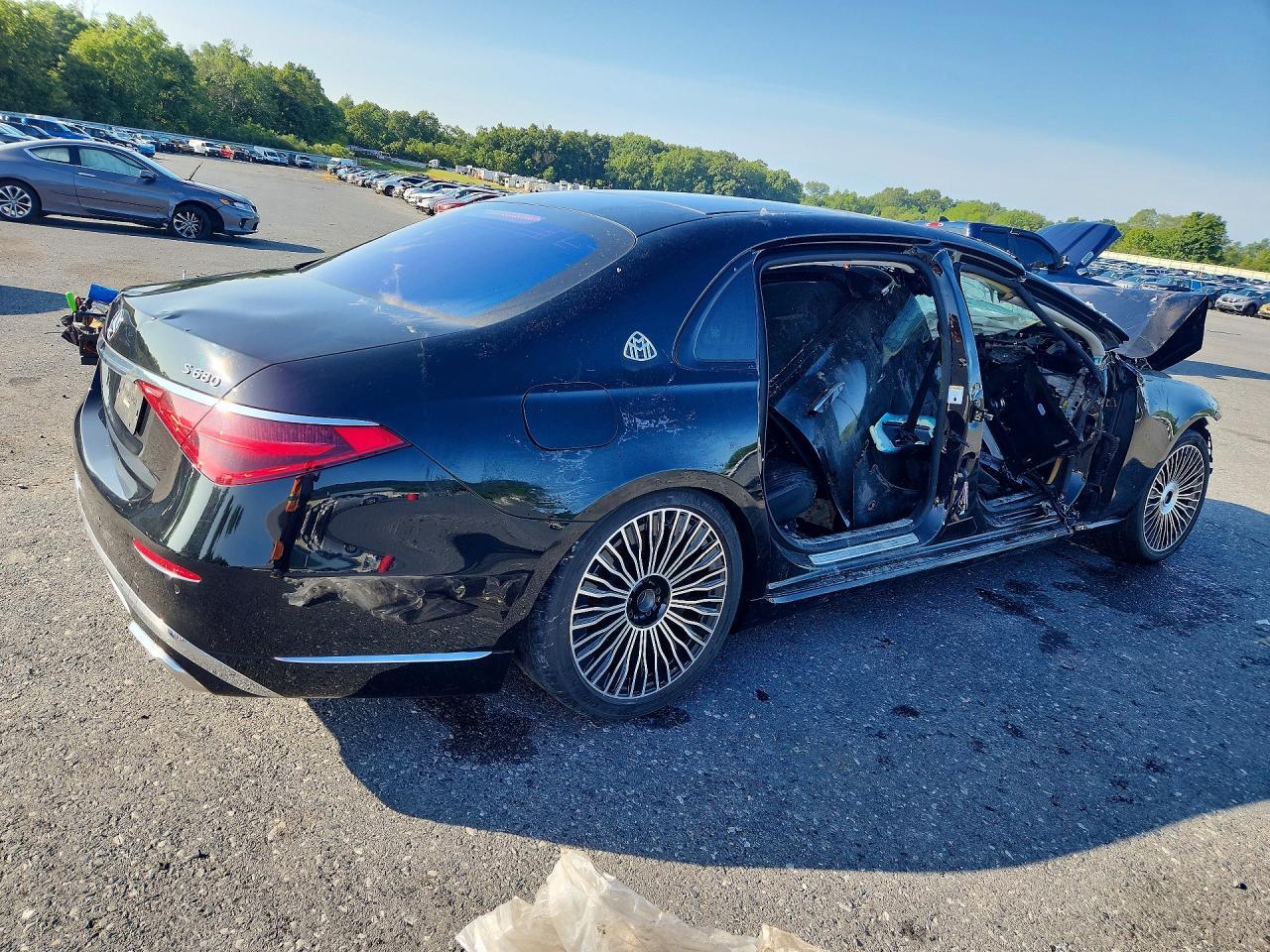 2021 Mercedes-Benz S Mercedes-Maybach S 580 4M - Image 3