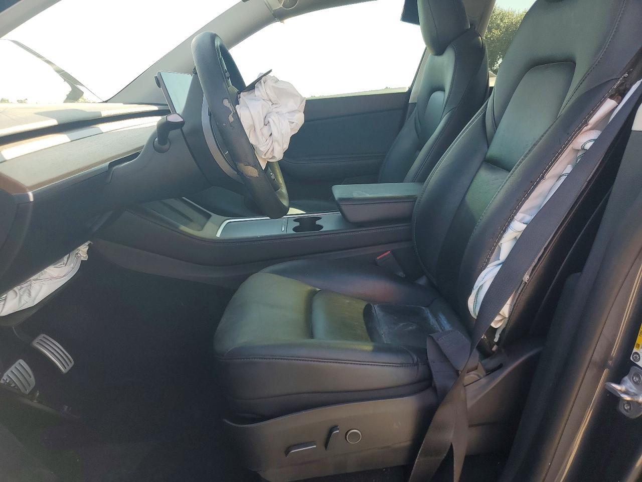 2022 Tesla Model Y - Фото 7