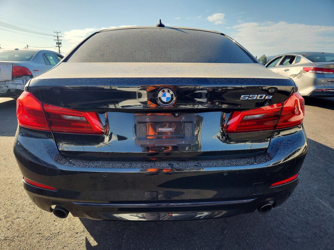 2019 BMW 530E - Image 6