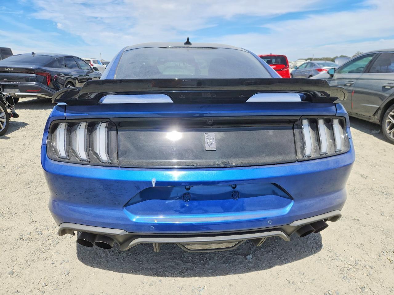 2022 Ford Mustang Gt - Фото 6