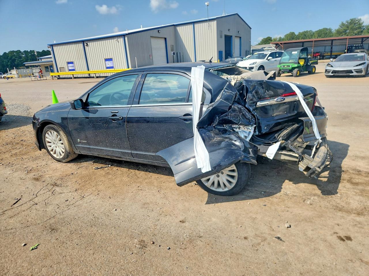 2010 Ford Fusion Hyb - Фото 2