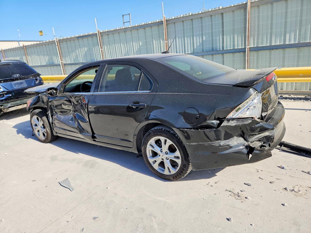 2012 Ford Fusion Se - Фото 2