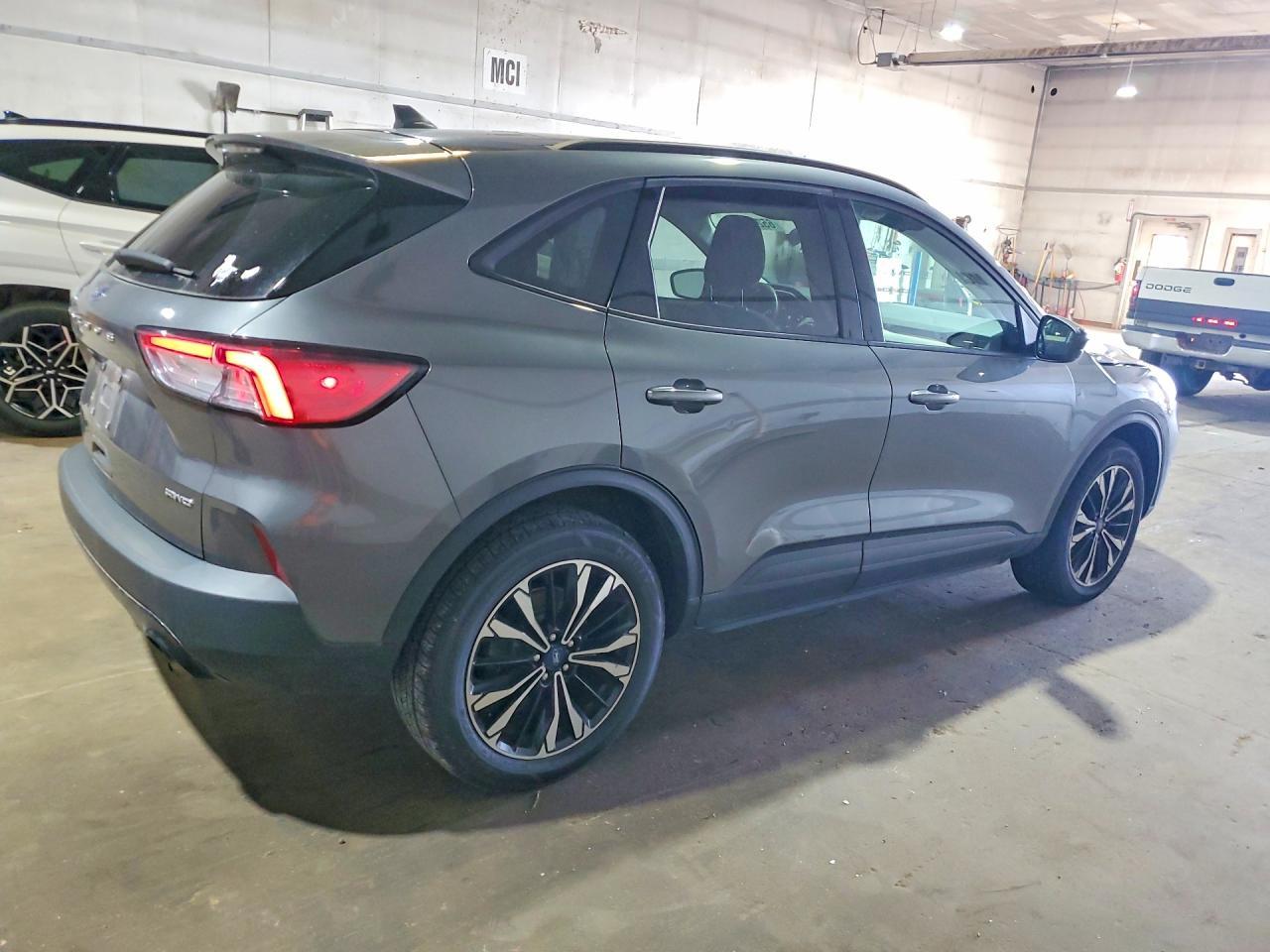 2022 Ford Escape Se - Image 3